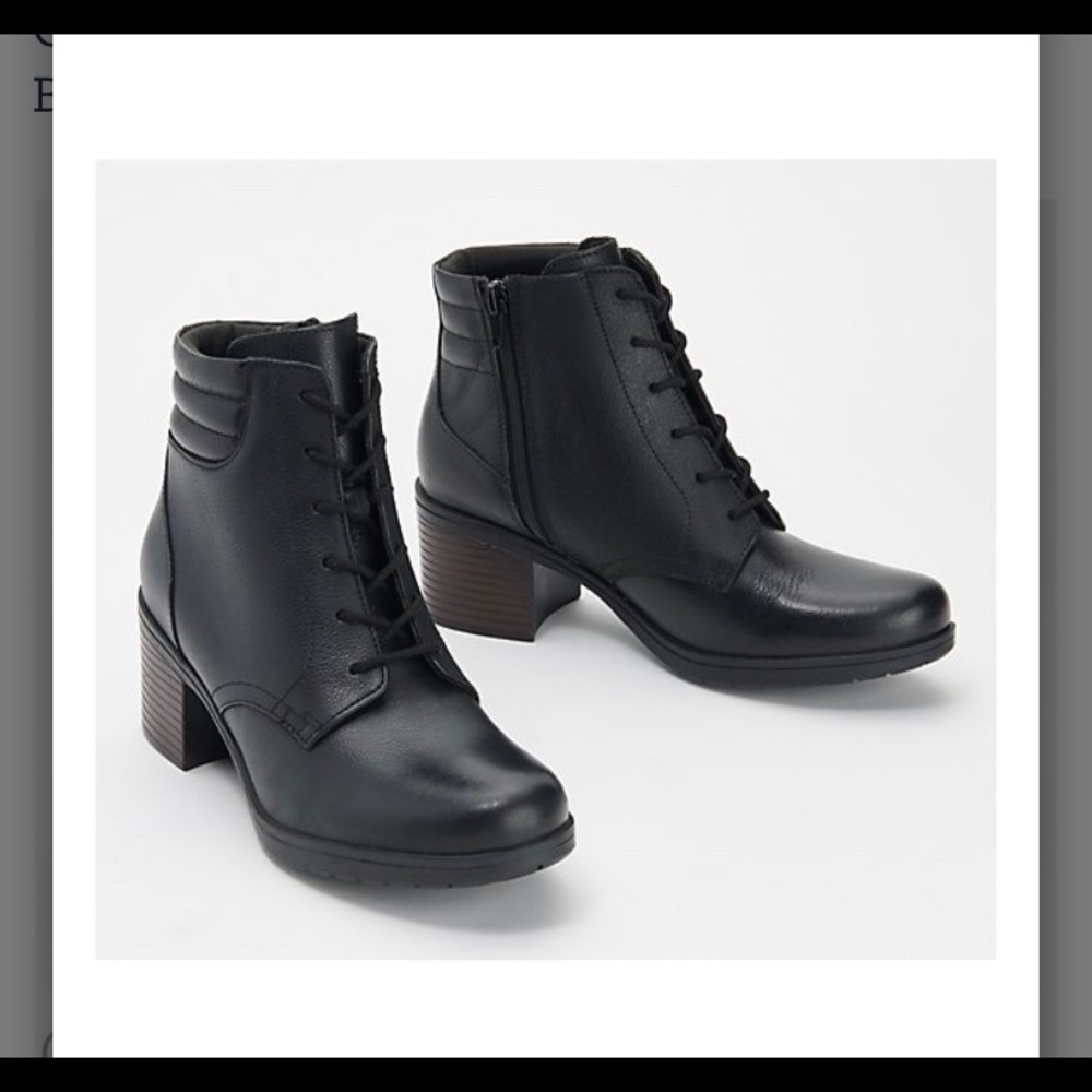 Clarks Hollis Jasmine boot